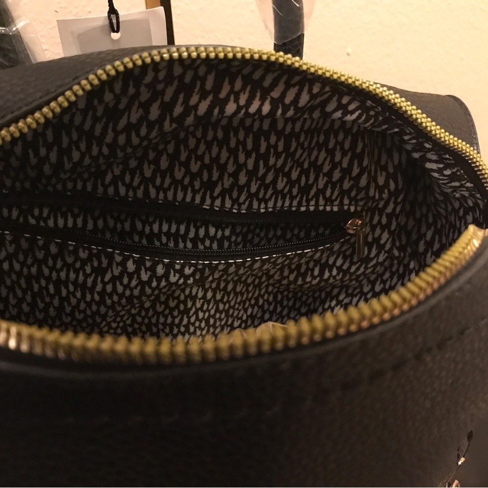 - Emperia Black Backpack - Picture 8 of 9